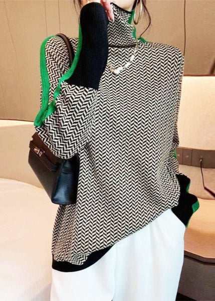 NOLWEN | PULL À COL MONTANT À RAYURES CONTRASTÉES ÉLÉGANTES